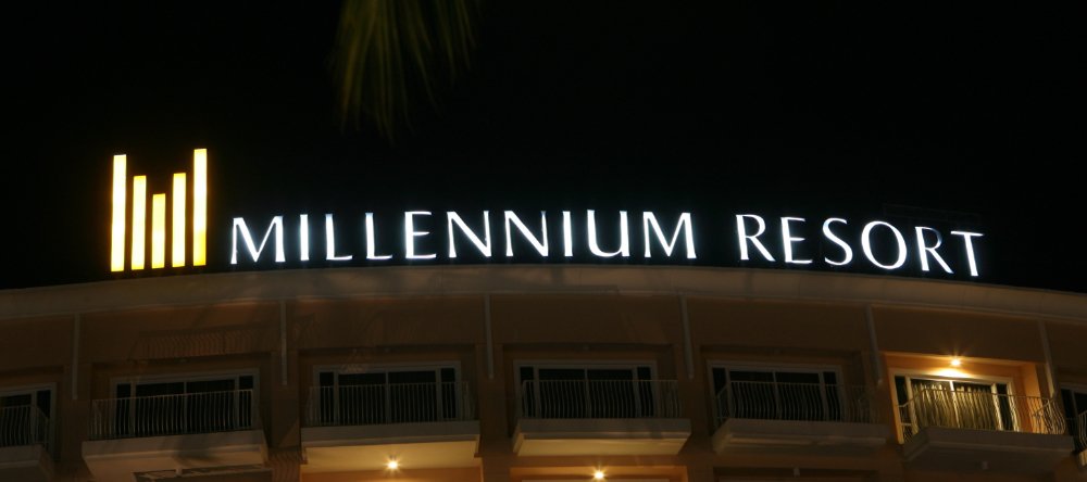 Rooftop 3D Logo